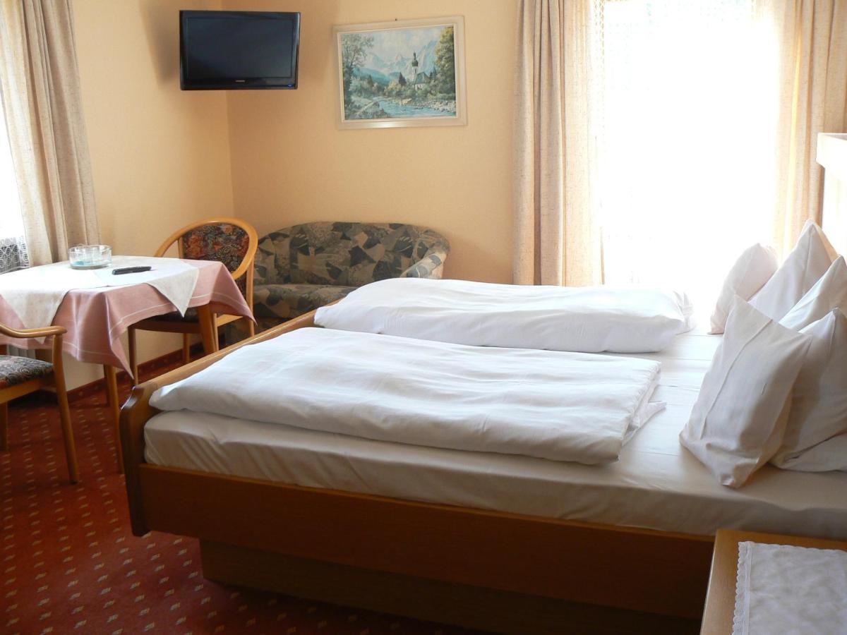 Haus Evelyn / Haus Heidemarie Hotell Bad Füssing Rom bilde