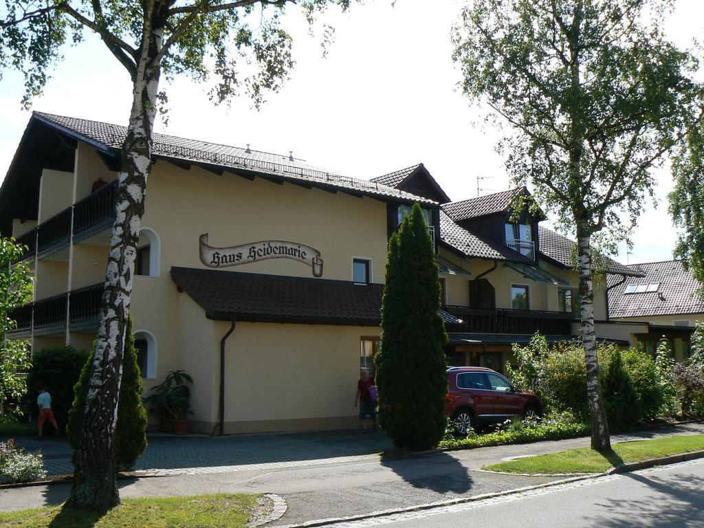Haus Evelyn / Haus Heidemarie Hotell Bad Füssing Eksteriør bilde
