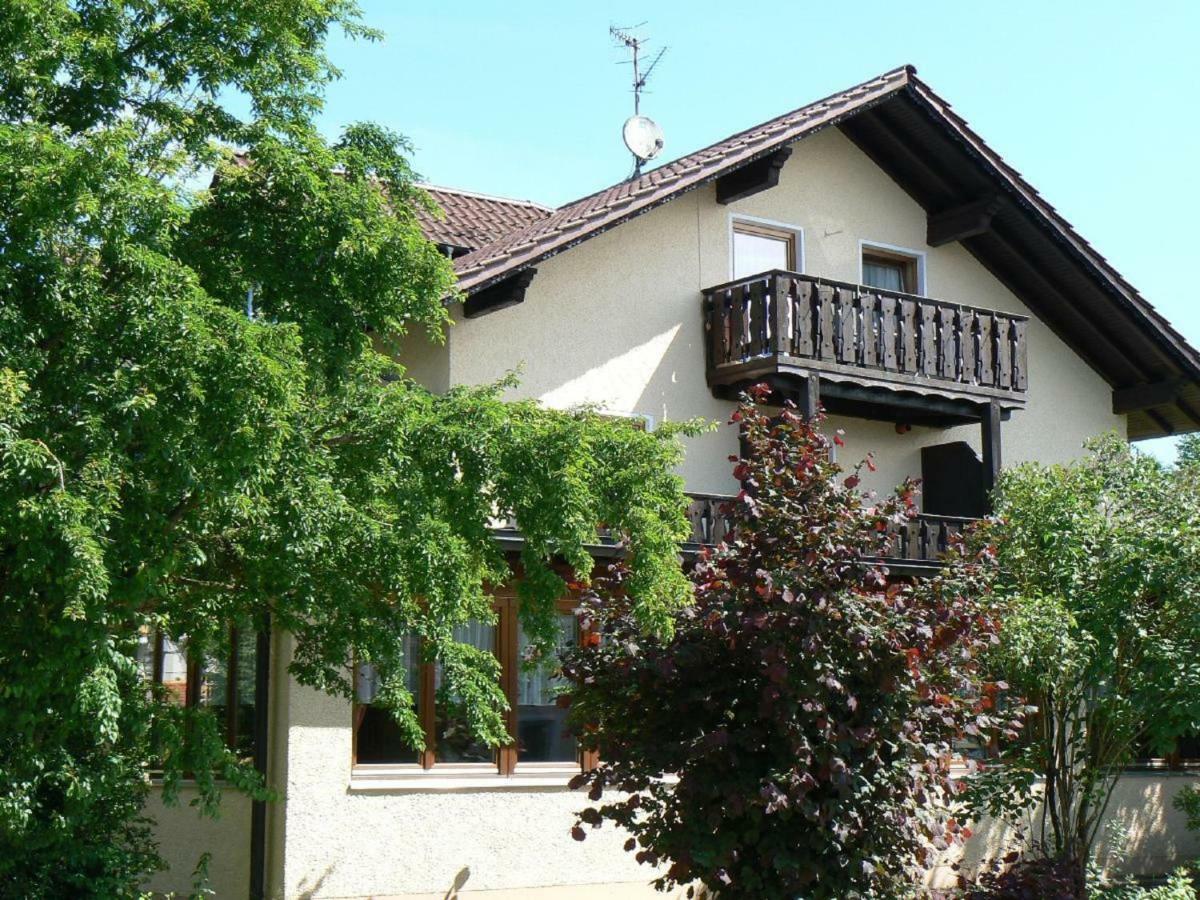 Haus Evelyn / Haus Heidemarie Hotell Bad Füssing Eksteriør bilde